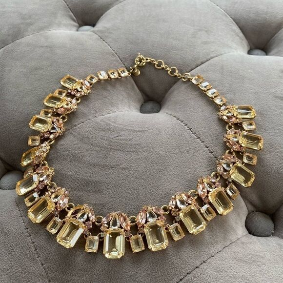 J Crew Cluster drop stone necklace peach color - Picture 1 of 9